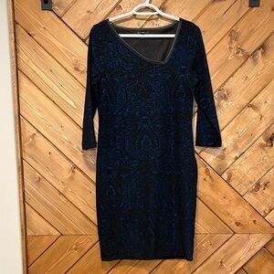 Anna Scott Elegant Black and Blue Lace Overlay Patterned Dress